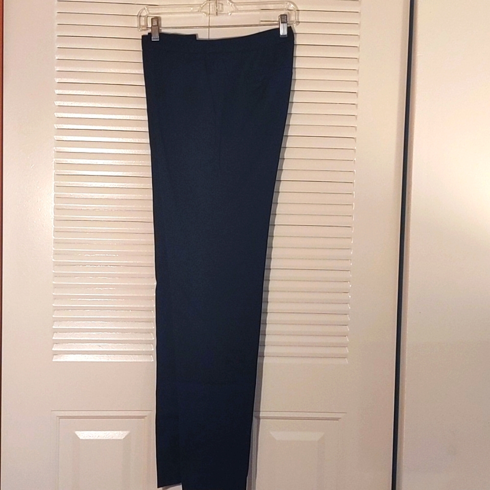 Navy Jones NY slacks, size 4